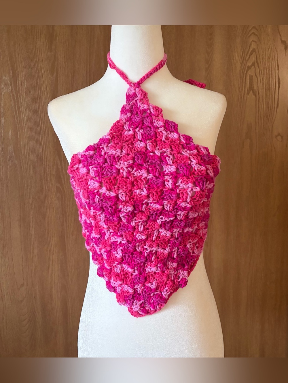 Crochet scallop shell halter rave top